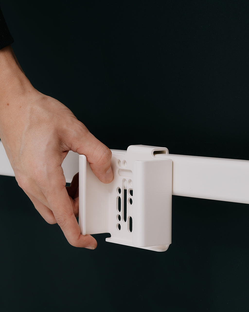 Pedestal Apple TV 4K Mount Mounts 001 Charcoal