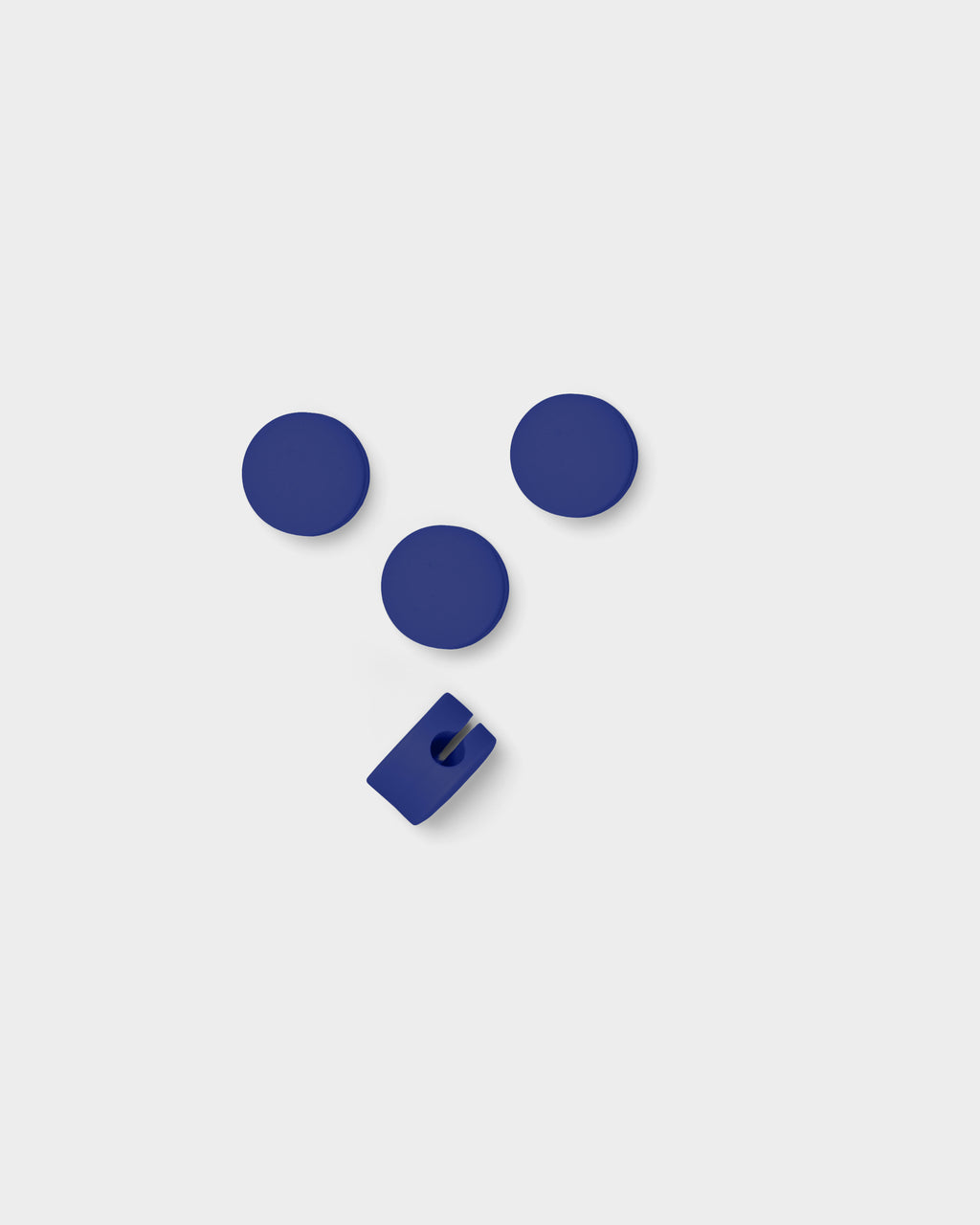 Pedestal Cable Dots Cable Managers 006 Ultra Marine