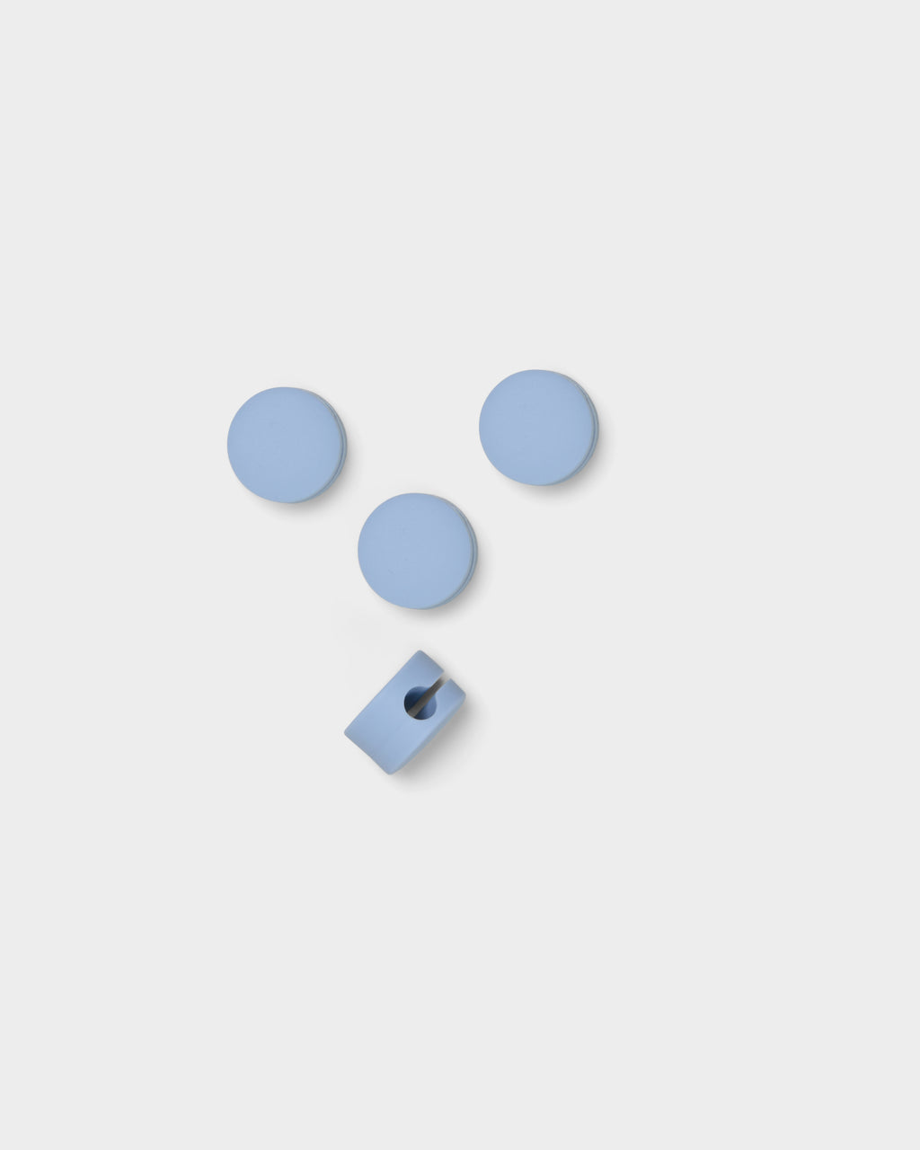 Pedestal Cable Dots Cable Managers 042 Powder Blue