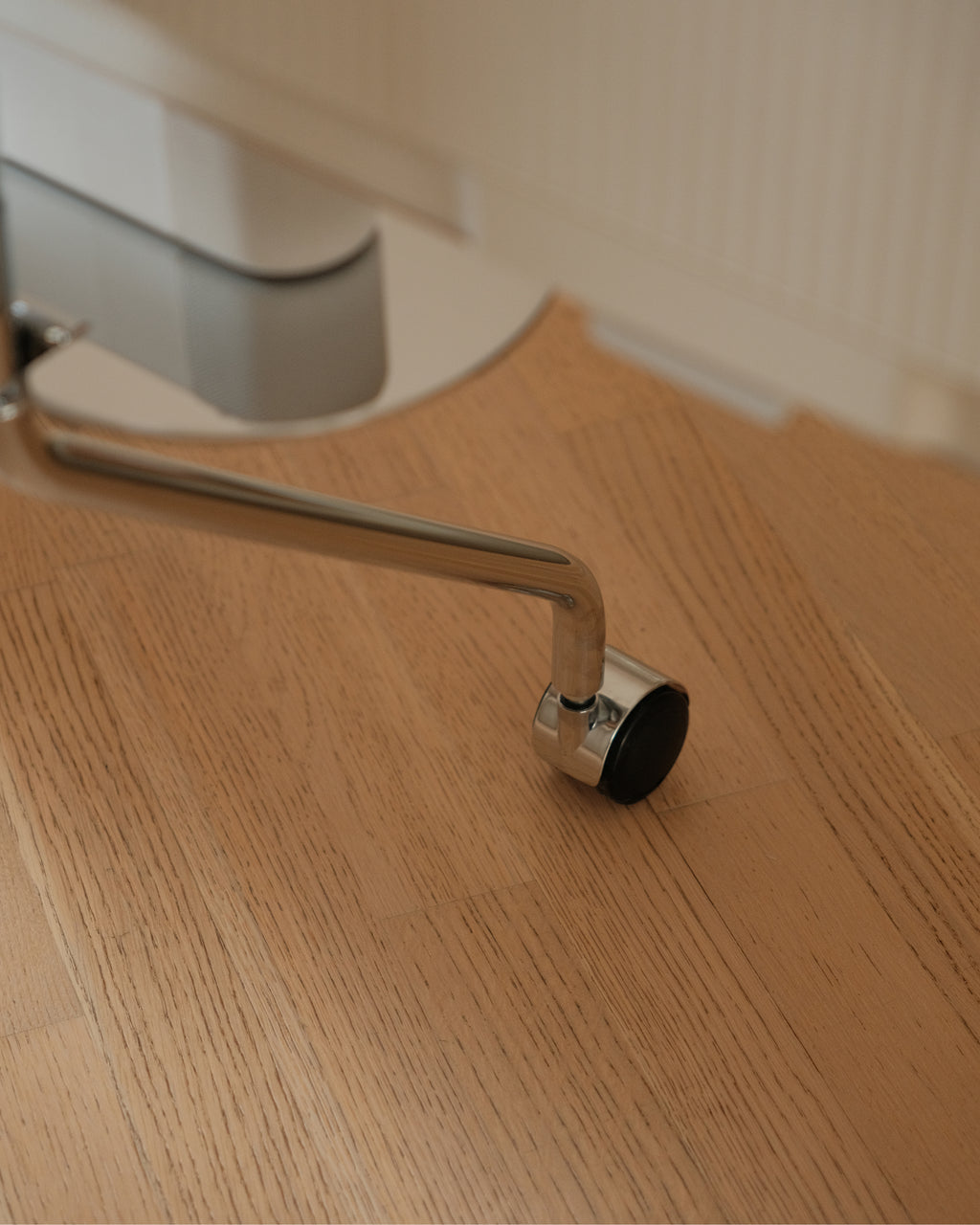 Pedestal Moon Rollin' Wheels Wheels 020 Chrome